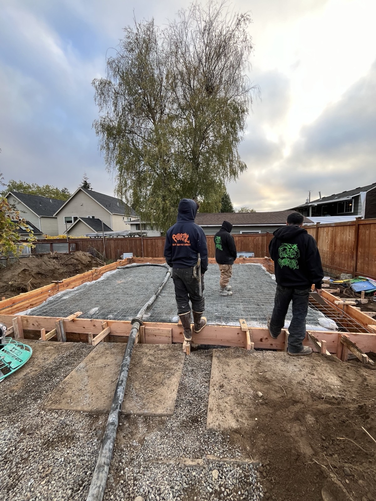 Portal crew at work 7
